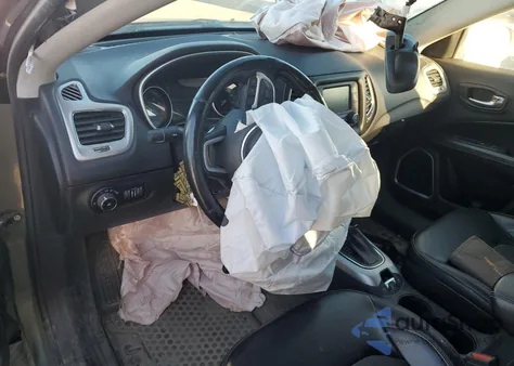 2018 Jeep Compass Latitude из США, поврежденный, VIN 3C4NJDBB1JT116837